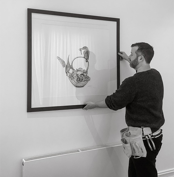 Picture Hanging Services in Sharjah