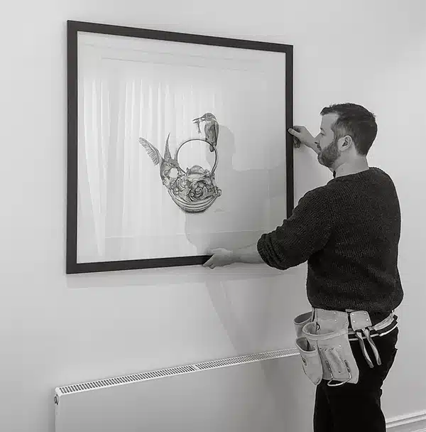 Picture Hanging Services in Dubai